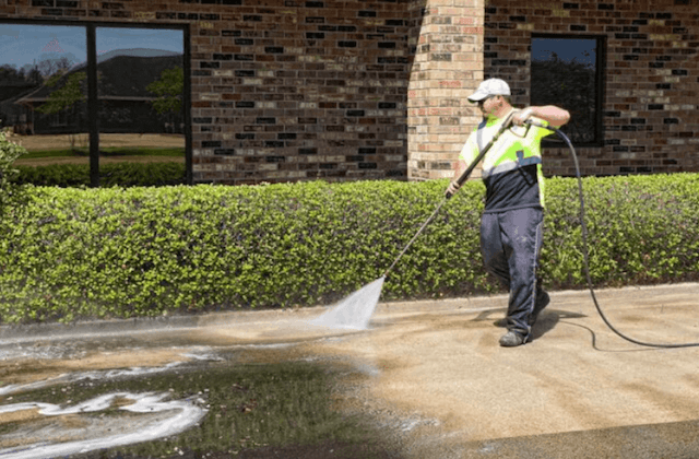 commercial concrete cleaning in arlington heights